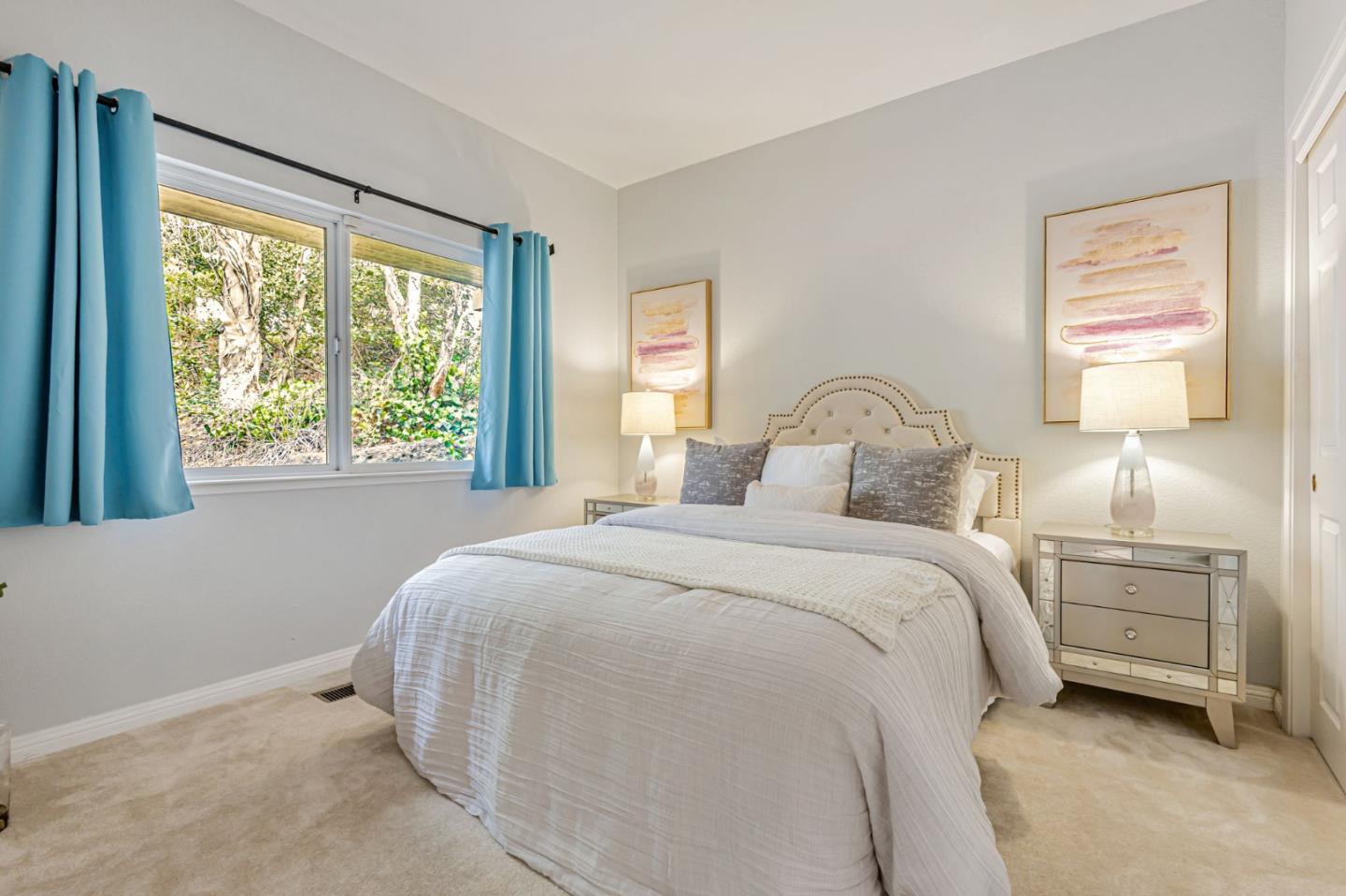 Detail Gallery Image 21 of 37 For 111 Cliff Swallow Ct, Brisbane,  CA 94005 - 3 Beds | 2/1 Baths