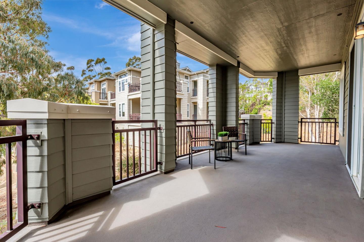 Detail Gallery Image 32 of 37 For 111 Cliff Swallow Ct, Brisbane,  CA 94005 - 3 Beds | 2/1 Baths