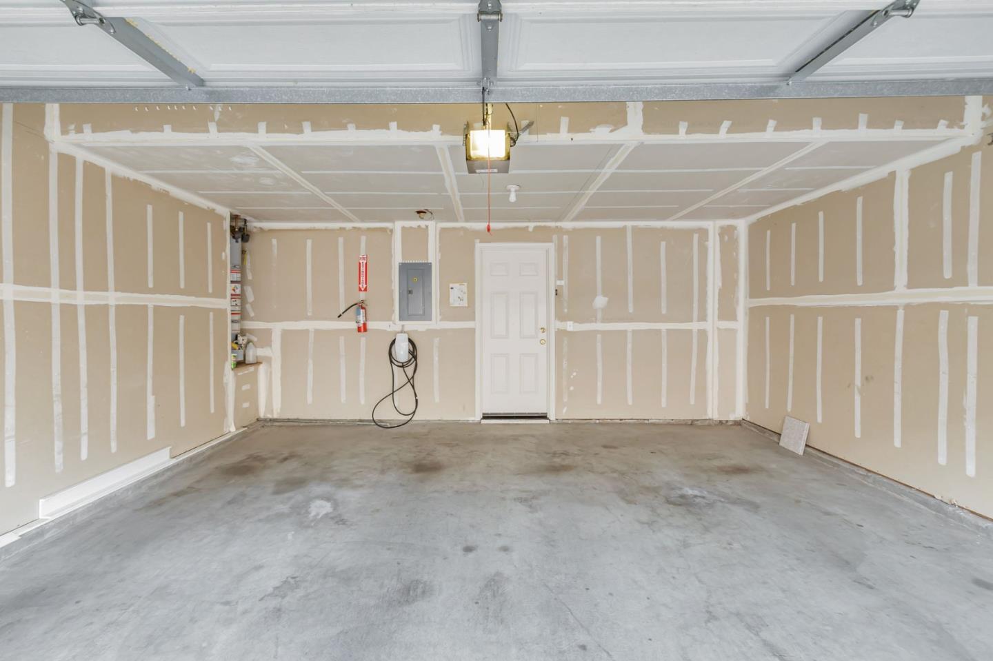 Detail Gallery Image 24 of 31 For 3518 Jasmine Cir, San Jose,  CA 95135 - 3 Beds | 2/1 Baths