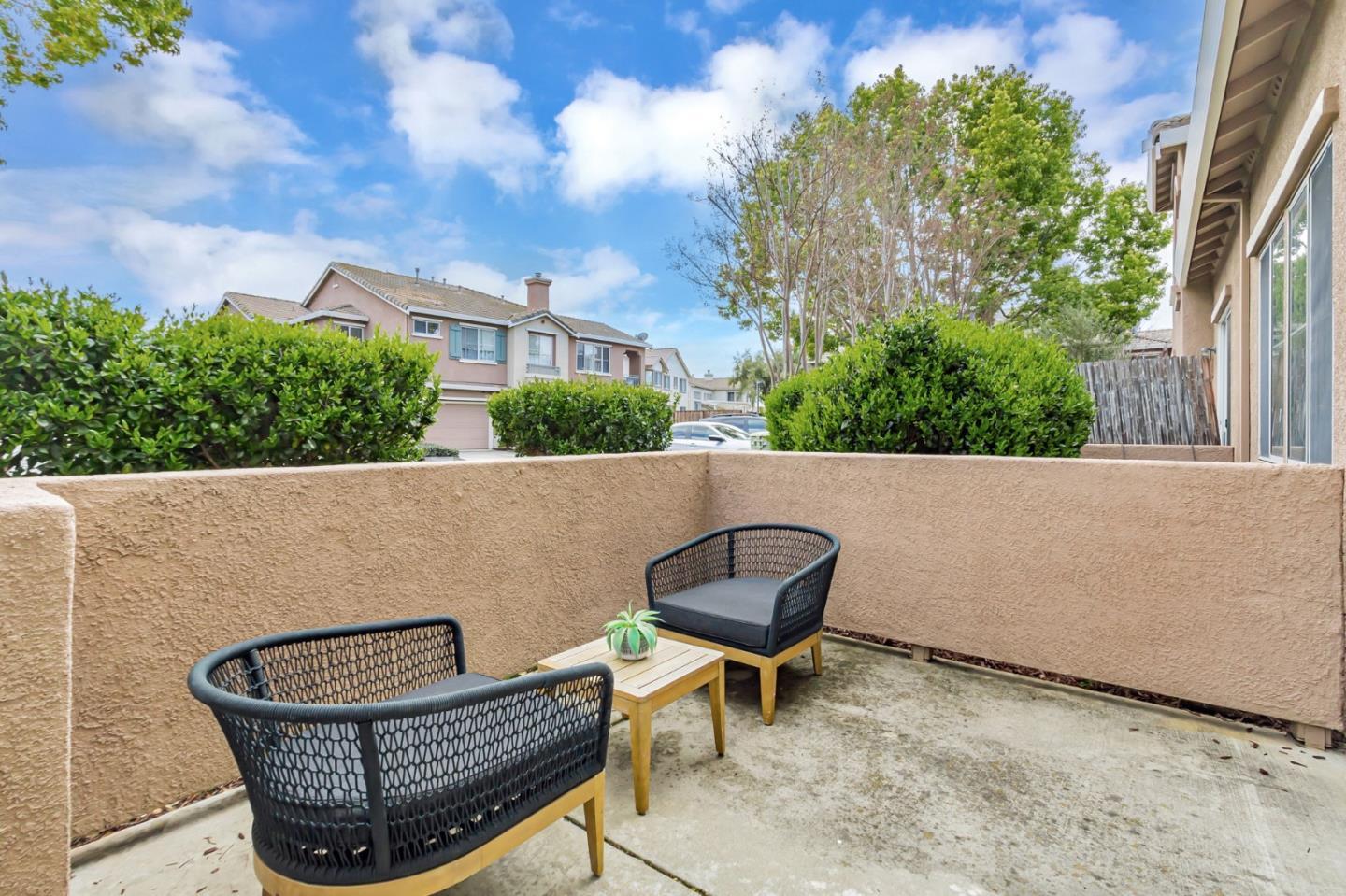 Detail Gallery Image 26 of 31 For 3518 Jasmine Cir, San Jose,  CA 95135 - 3 Beds | 2/1 Baths