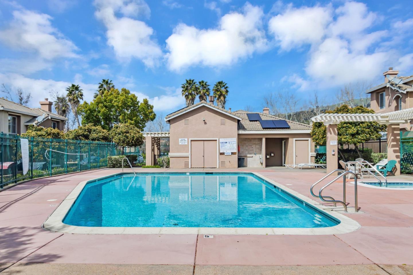 Detail Gallery Image 31 of 31 For 3518 Jasmine Cir, San Jose,  CA 95135 - 3 Beds | 2/1 Baths