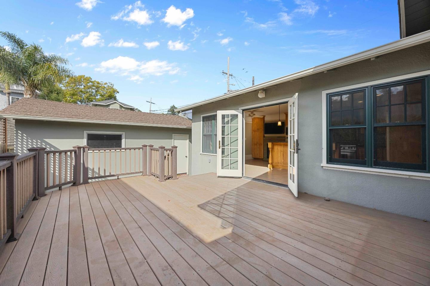 Detail Gallery Image 13 of 17 For 1361 Edgehill Dr, Burlingame,  CA 94010 - 2 Beds | 2 Baths