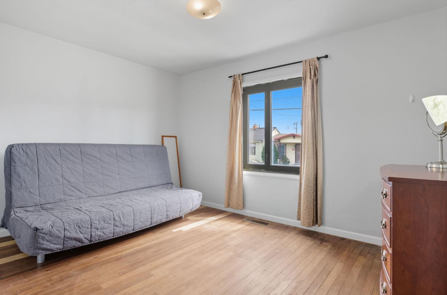 Detail Gallery Image 21 of 38 For 56 Scott St, San Bruno,  CA 94066 - 4 Beds | 3 Baths
