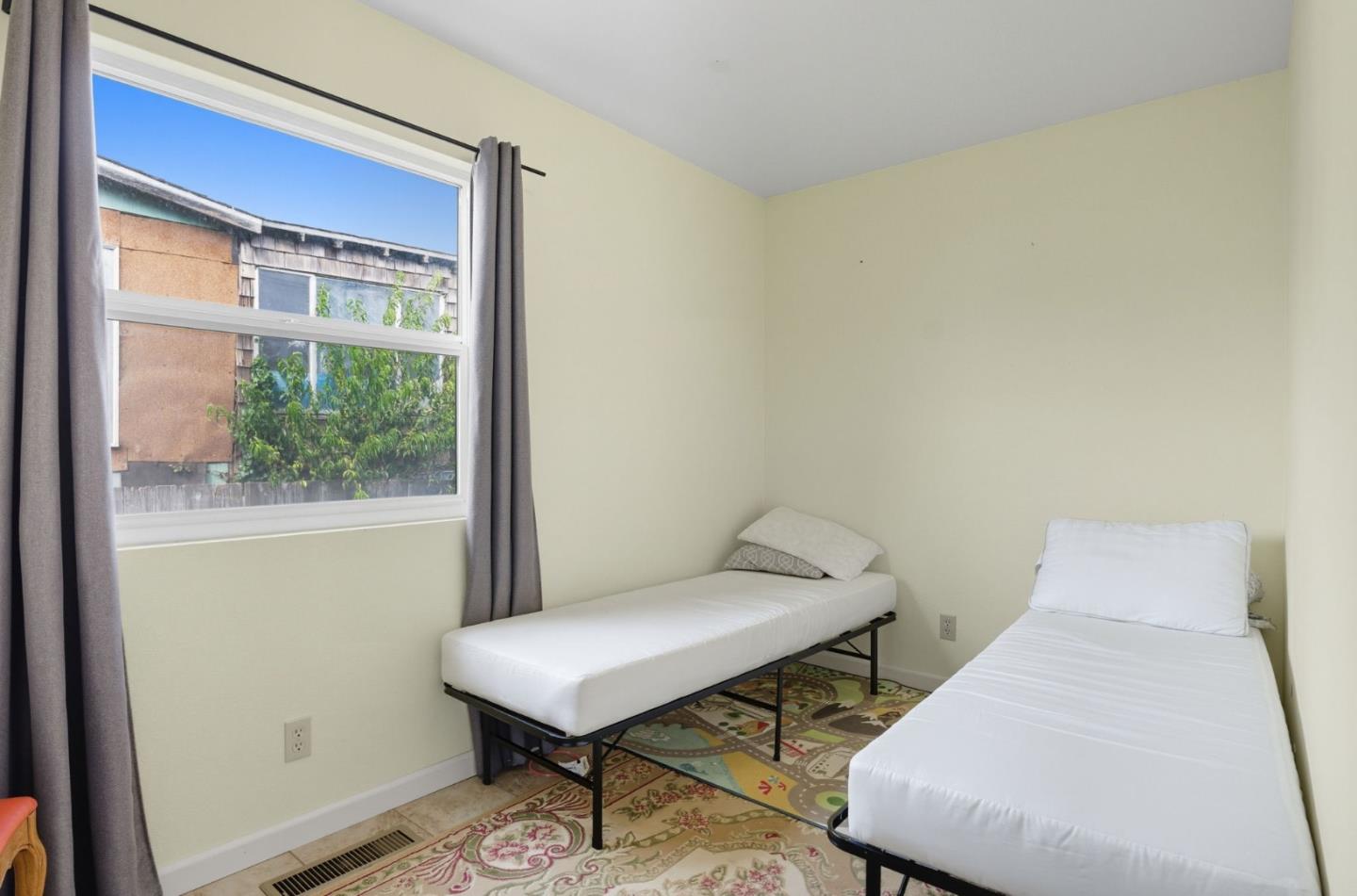 Detail Gallery Image 26 of 38 For 56 Scott St, San Bruno,  CA 94066 - 4 Beds | 3 Baths