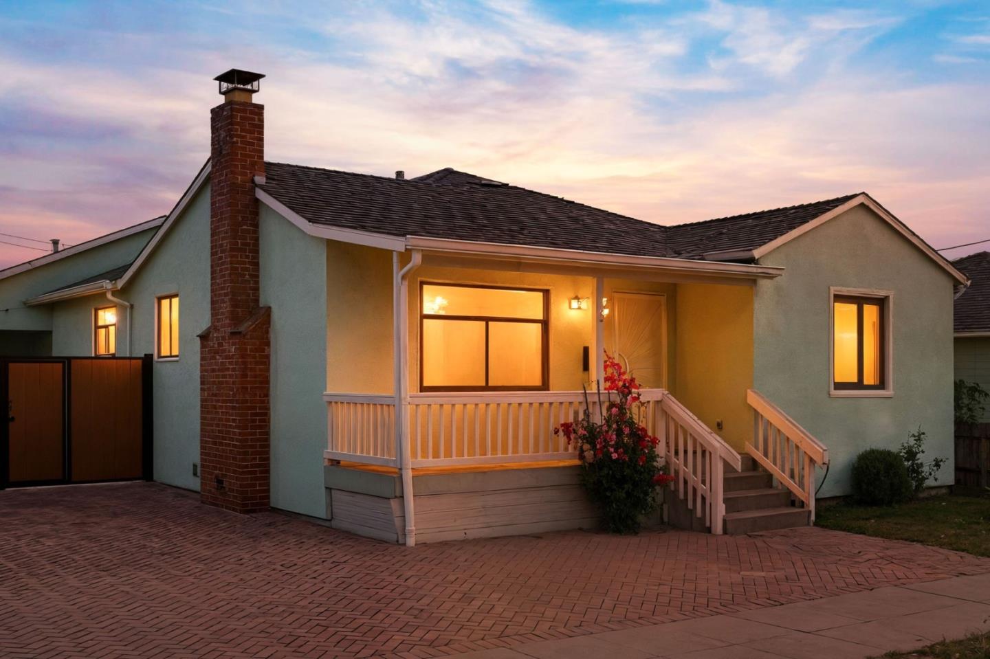 Detail Gallery Image 3 of 38 For 56 Scott St, San Bruno,  CA 94066 - 4 Beds | 3 Baths