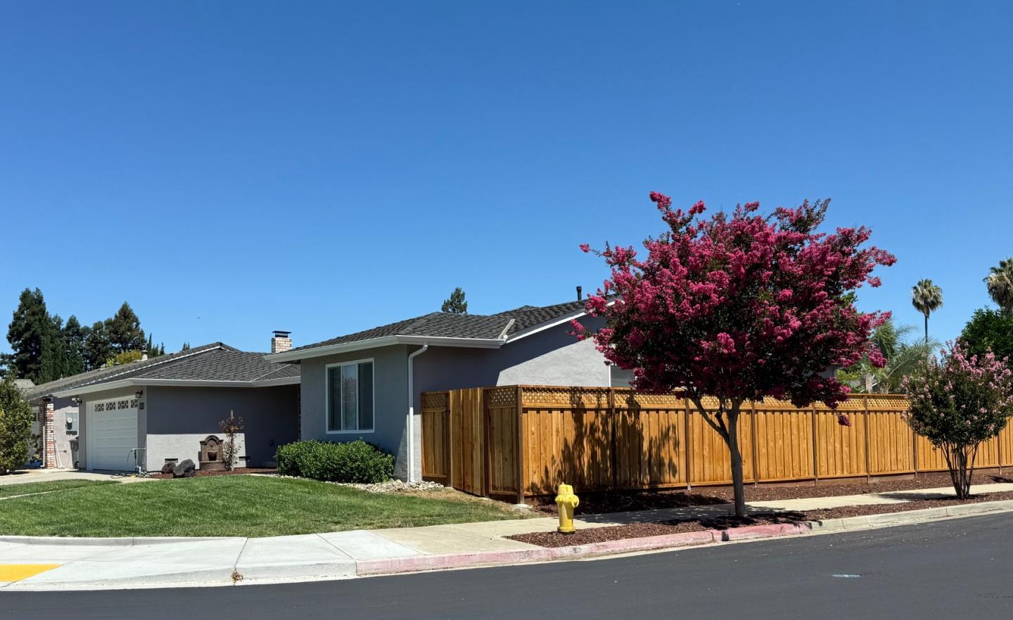Detail Gallery Image 4 of 32 For 7604 Los Padres Ct, Gilroy,  CA 95020 - 4 Beds | 2 Baths