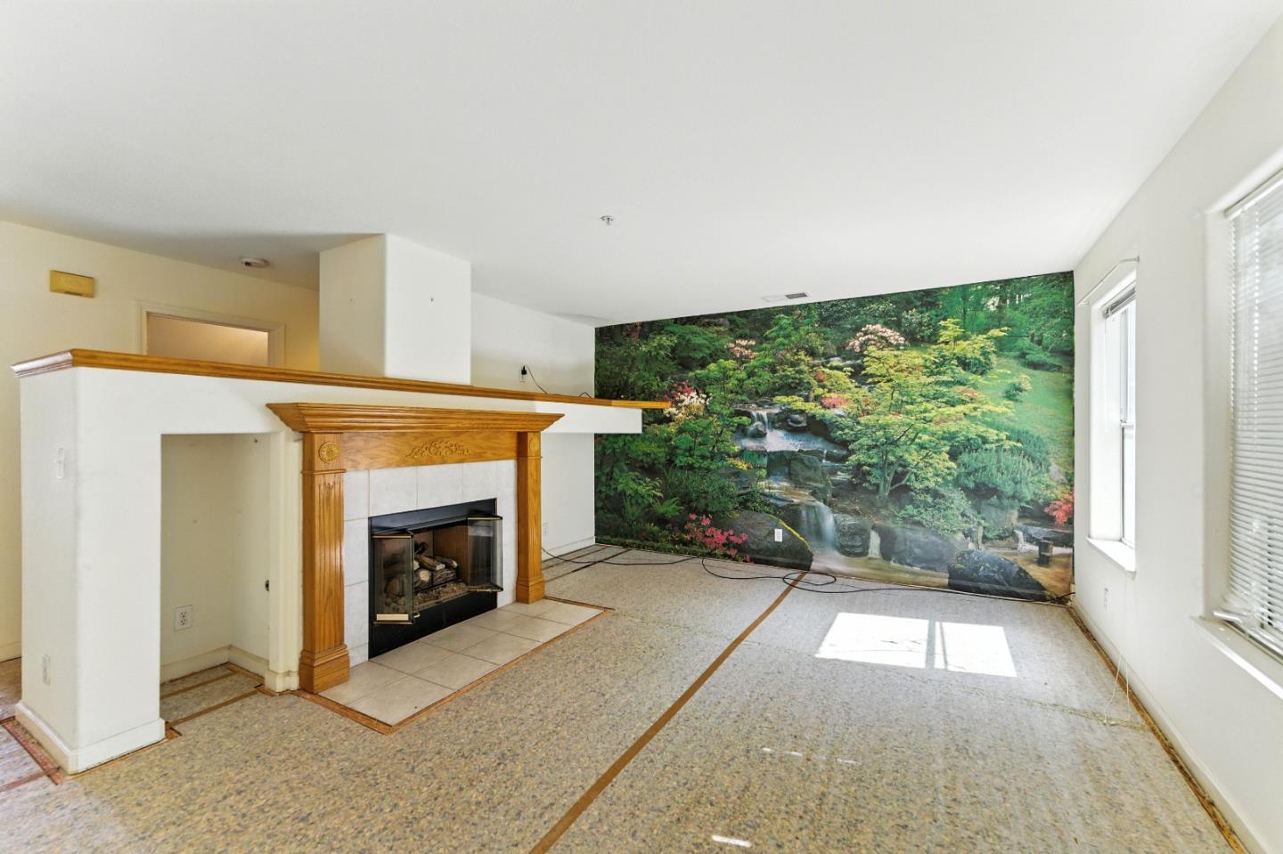 Detail Gallery Image 15 of 60 For 800 Gonzales Cir, Gonzales,  CA 93926 - 5 Beds | 2/1 Baths