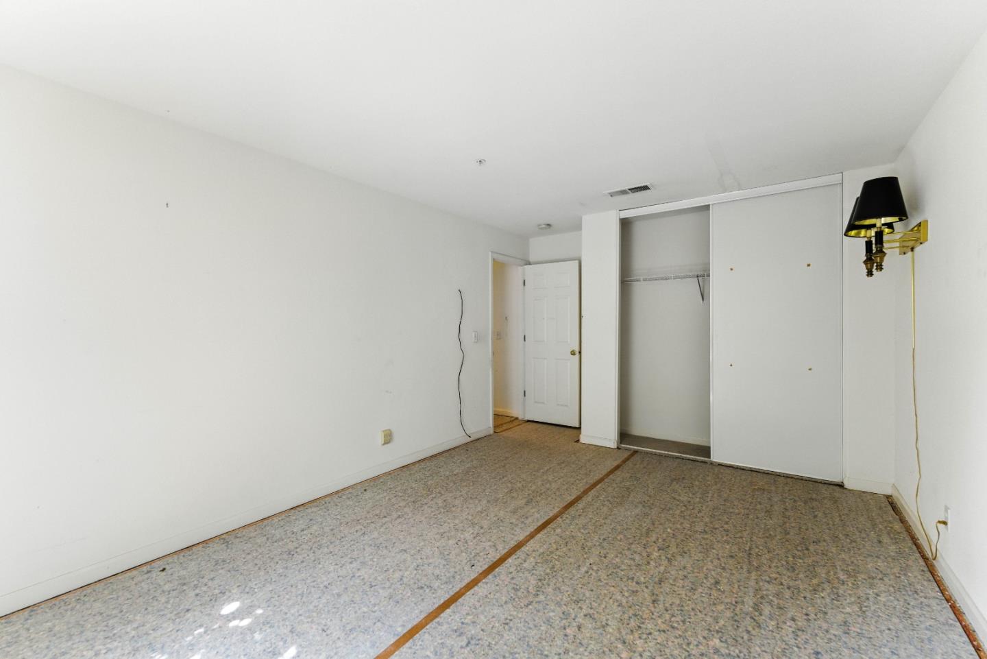 Detail Gallery Image 22 of 60 For 800 Gonzales Cir, Gonzales,  CA 93926 - 5 Beds | 2/1 Baths