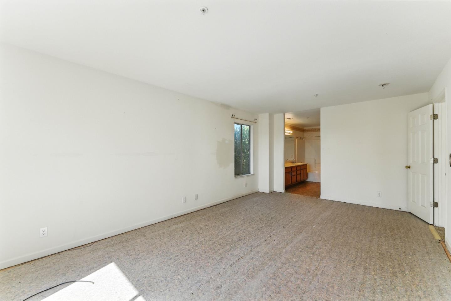 Detail Gallery Image 26 of 60 For 800 Gonzales Cir, Gonzales,  CA 93926 - 5 Beds | 2/1 Baths