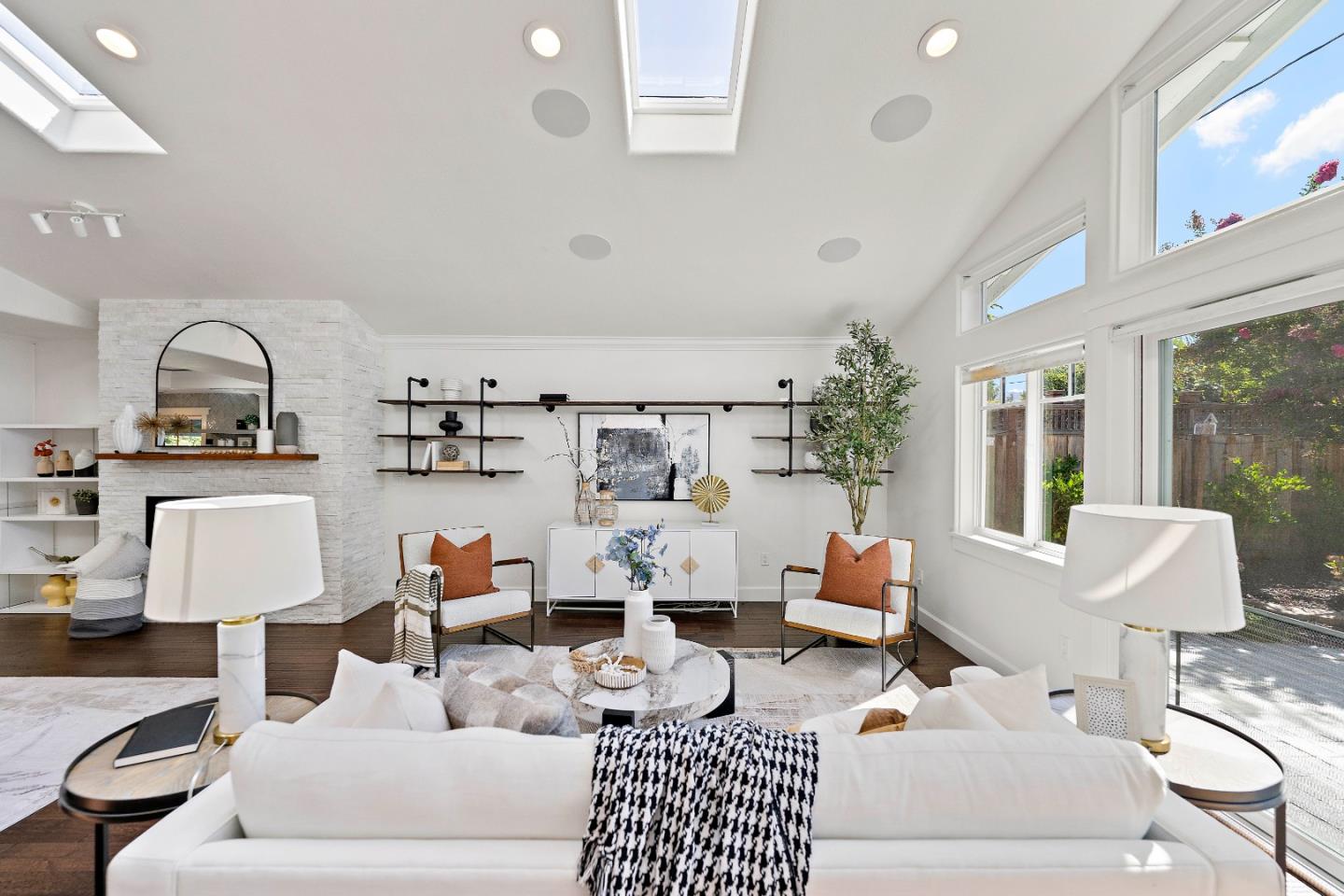 Detail Gallery Image 11 of 63 For 1967 Serge Ave, San Jose,  CA 95130 - 3 Beds | 2 Baths