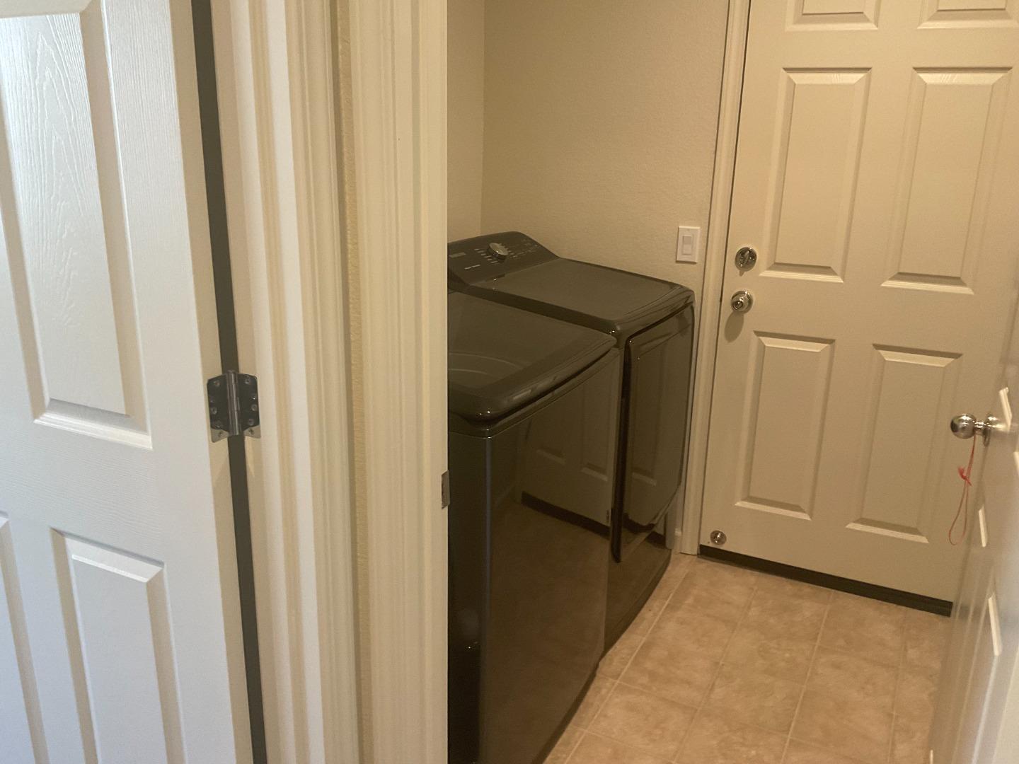 Detail Gallery Image 10 of 10 For 362 Rhianon Dr, Merced,  CA 95341 - 3 Beds | 2 Baths