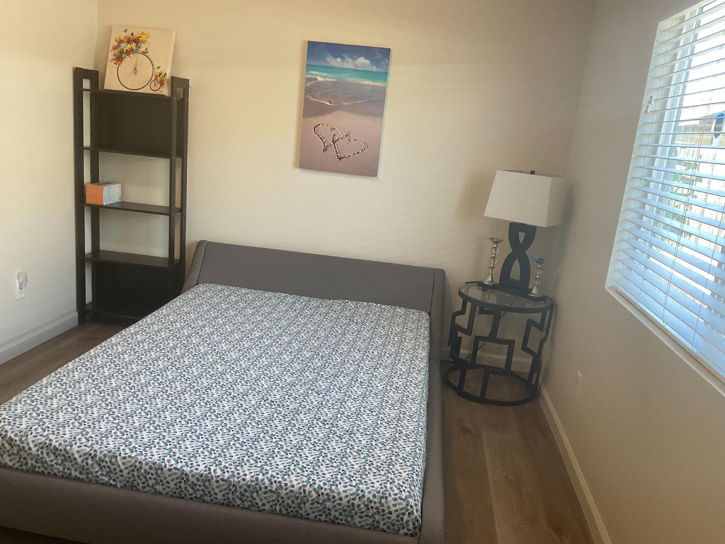 Detail Gallery Image 8 of 10 For 362 Rhianon Dr, Merced,  CA 95341 - 3 Beds | 2 Baths