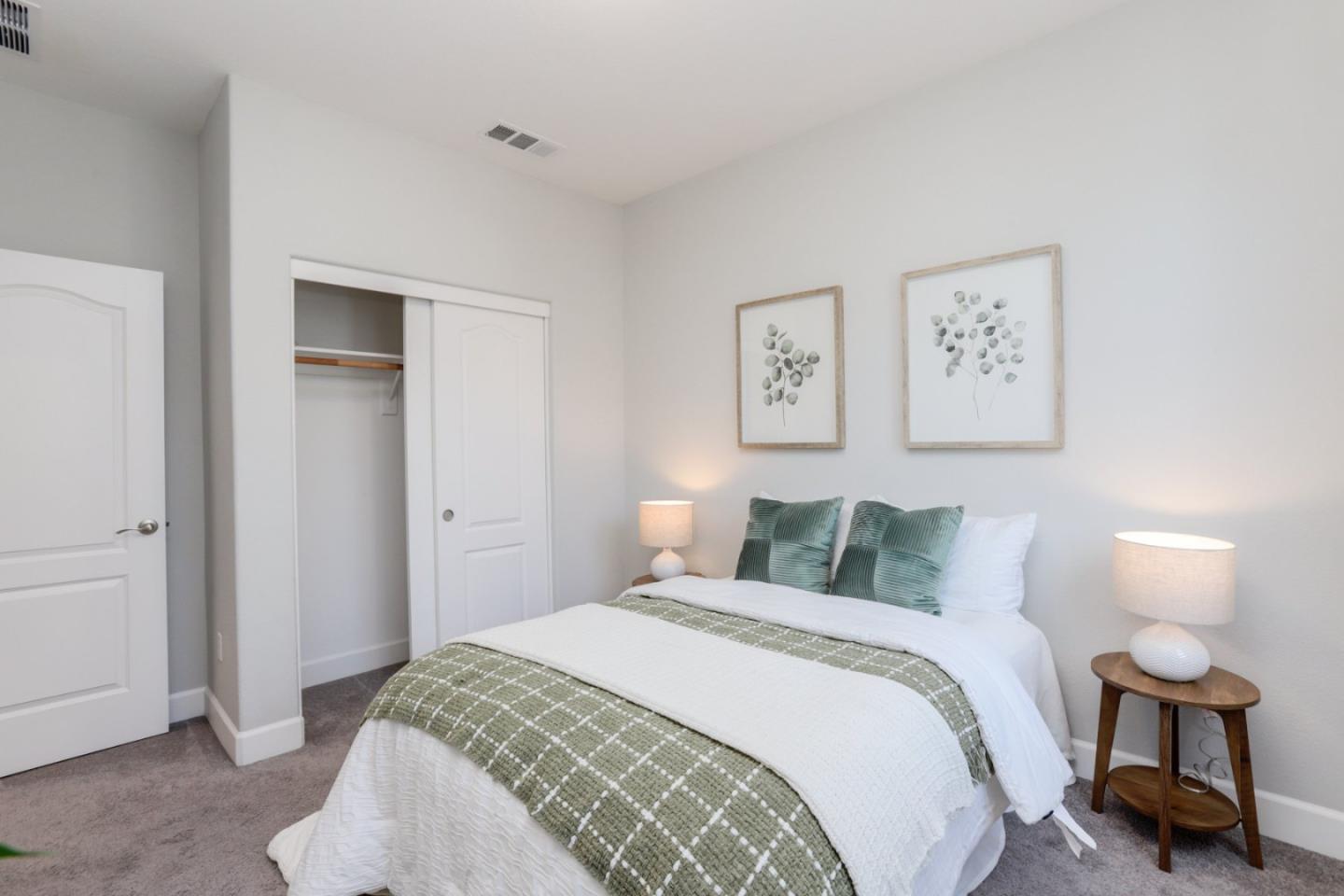 Detail Gallery Image 30 of 37 For 426 Ellicott Loop, San Jose,  CA 95123 - 3 Beds | 2/2 Baths