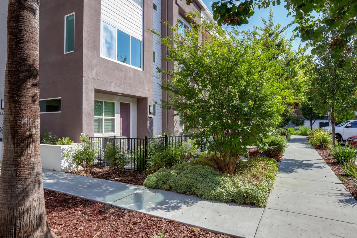 Detail Gallery Image 34 of 37 For 426 Ellicott Loop, San Jose,  CA 95123 - 3 Beds | 2/2 Baths