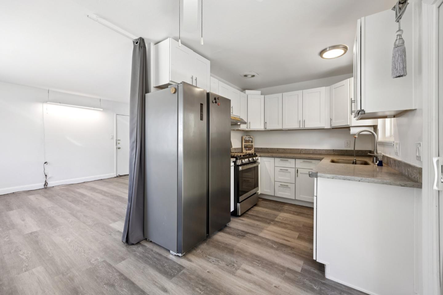 Detail Gallery Image 10 of 51 For 263 - 267 La Pala Dr, San Jose,  CA 95127 - – Beds | – Baths