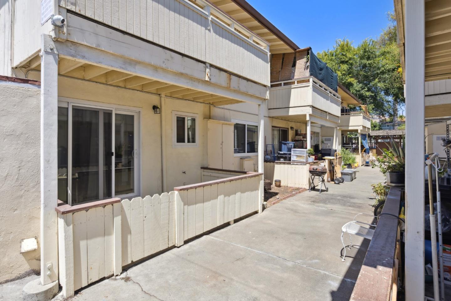 Detail Gallery Image 19 of 51 For 263 - 267 La Pala Dr, San Jose,  CA 95127 - – Beds | – Baths