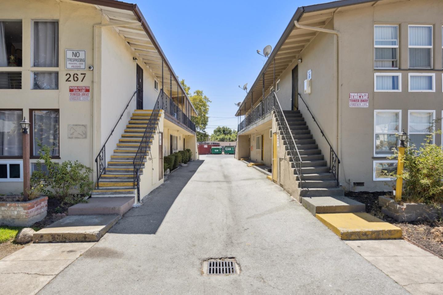 Detail Gallery Image 4 of 51 For 263 - 267 La Pala Dr, San Jose,  CA 95127 - – Beds | – Baths