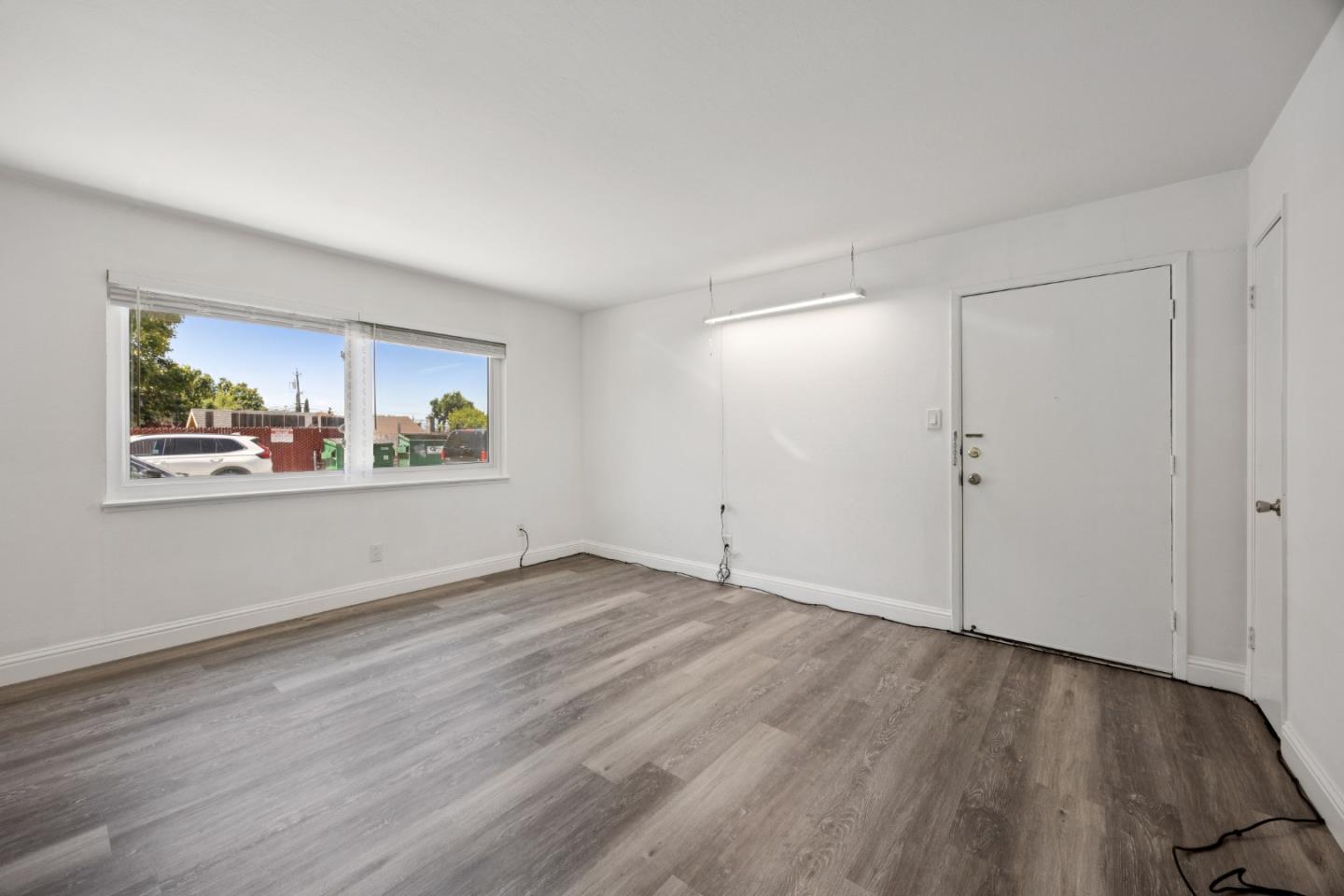 Detail Gallery Image 6 of 51 For 263 - 267 La Pala Dr, San Jose,  CA 95127 - – Beds | – Baths