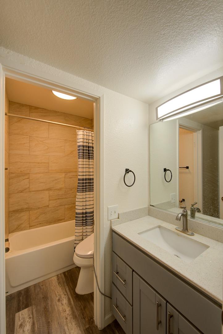 Detail Gallery Image 15 of 23 For 245 Kenbrook Cir #105,  San Jose,  CA 95111 - 2 Beds | 1 Baths