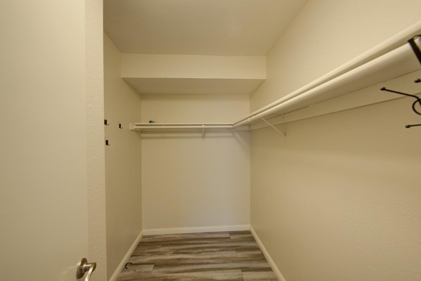 Detail Gallery Image 20 of 23 For 245 Kenbrook Cir #105,  San Jose,  CA 95111 - 2 Beds | 1 Baths