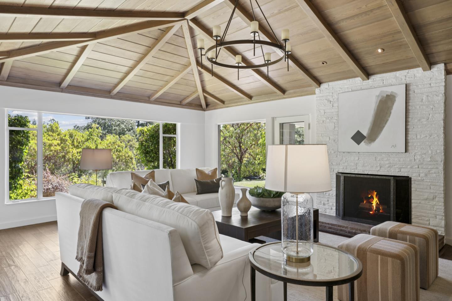 Detail Gallery Image 7 of 32 For 105 Reservoir Rd, Atherton,  CA 94027 - 4 Beds | 5 Baths