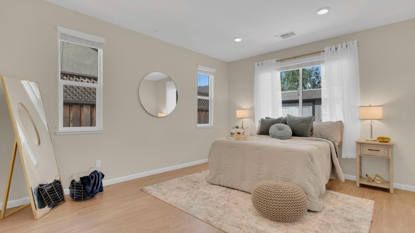 Detail Gallery Image 15 of 26 For 1254 Steinbeck Dr, Hollister,  CA 95023 - 4 Beds | 2 Baths
