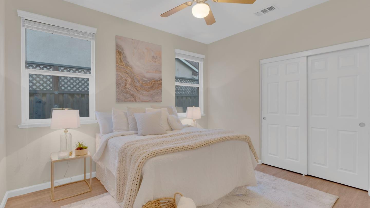 Detail Gallery Image 17 of 26 For 1254 Steinbeck Dr, Hollister,  CA 95023 - 4 Beds | 2 Baths