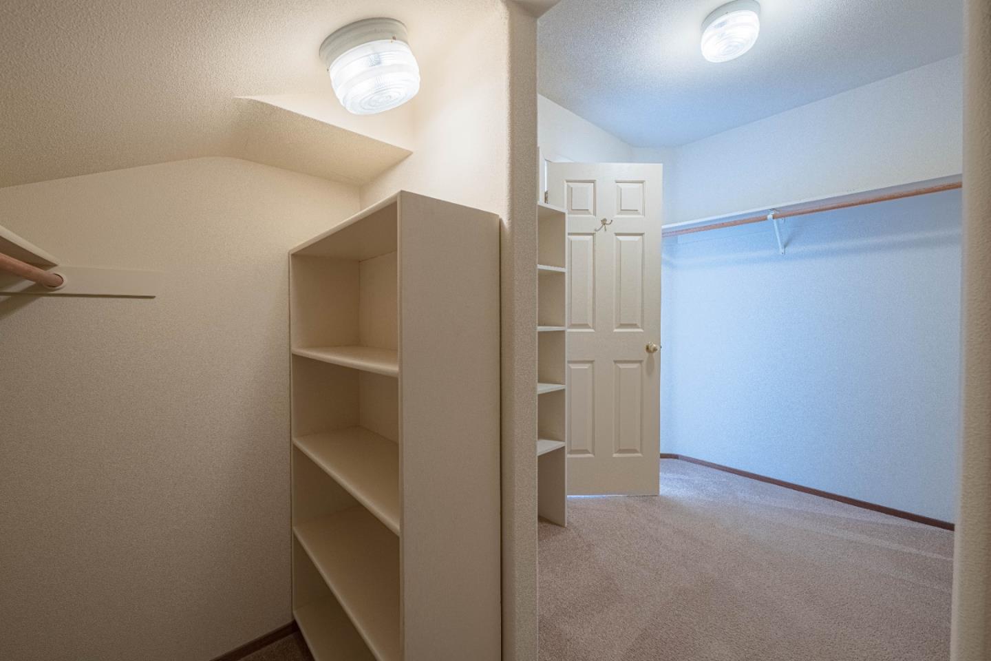 Detail Gallery Image 37 of 58 For 385 Hillcrest Ave, Marina,  CA 93933 - 4 Beds | 3 Baths