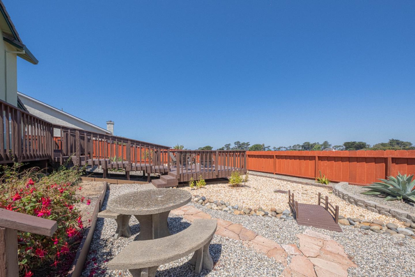 Detail Gallery Image 54 of 58 For 385 Hillcrest Ave, Marina,  CA 93933 - 4 Beds | 3 Baths