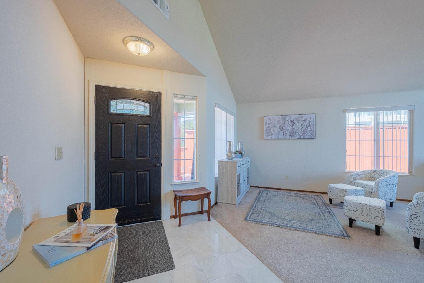 Detail Gallery Image 6 of 58 For 385 Hillcrest Ave, Marina,  CA 93933 - 4 Beds | 3 Baths