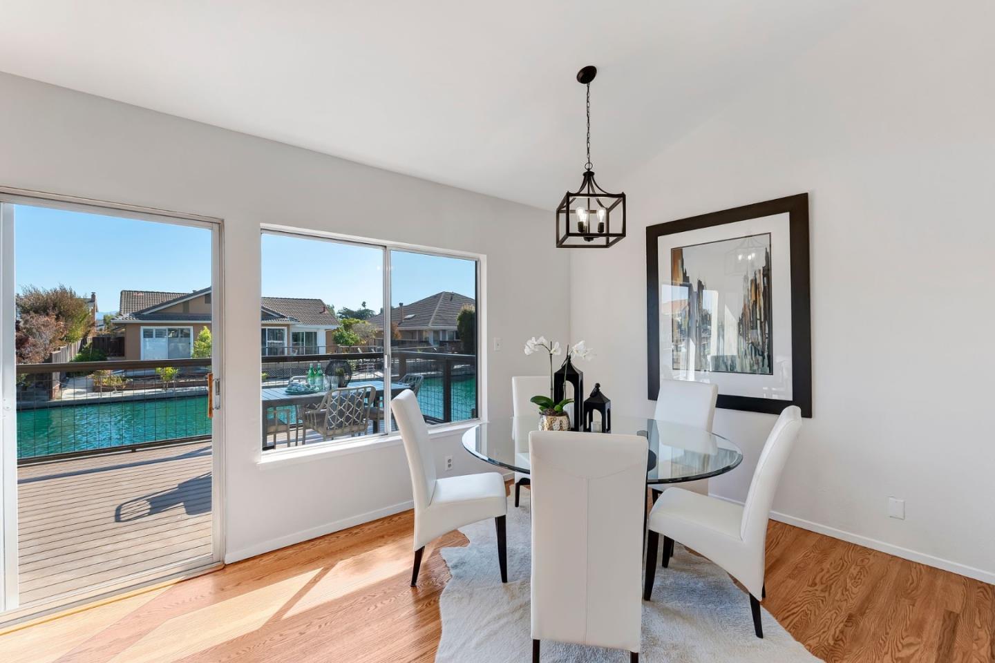 Detail Gallery Image 18 of 65 For 156 Flying Cloud Isle, Foster City,  CA 94404 - 3 Beds | 2 Baths