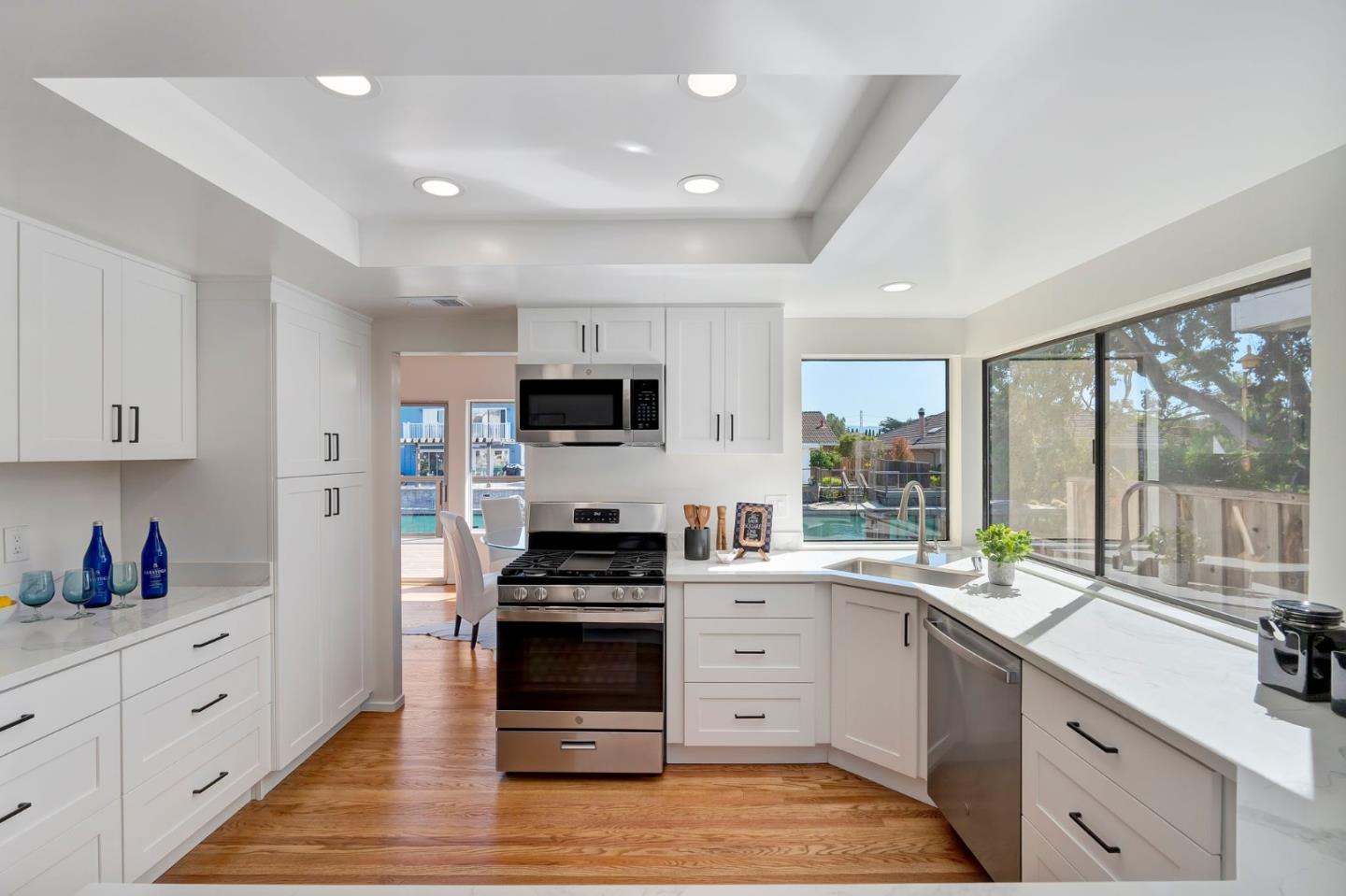 Detail Gallery Image 31 of 65 For 156 Flying Cloud Isle, Foster City,  CA 94404 - 3 Beds | 2 Baths