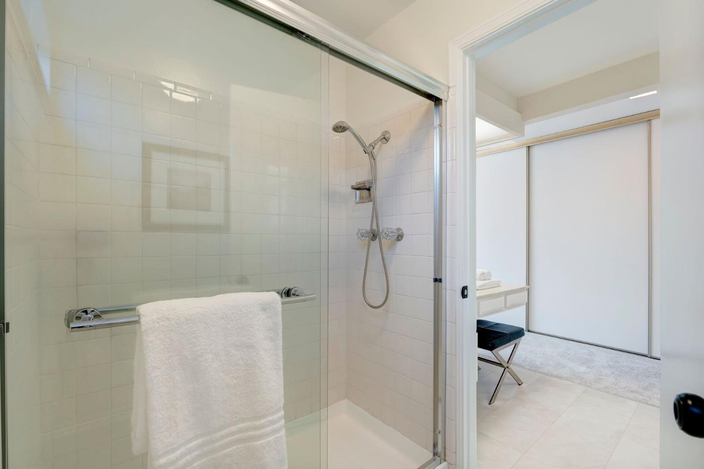Detail Gallery Image 48 of 65 For 156 Flying Cloud Isle, Foster City,  CA 94404 - 3 Beds | 2 Baths