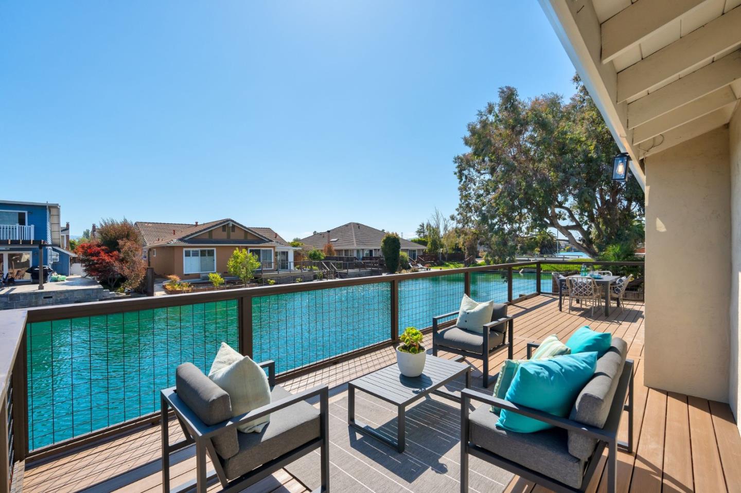 Detail Gallery Image 6 of 65 For 156 Flying Cloud Isle, Foster City,  CA 94404 - 3 Beds | 2 Baths