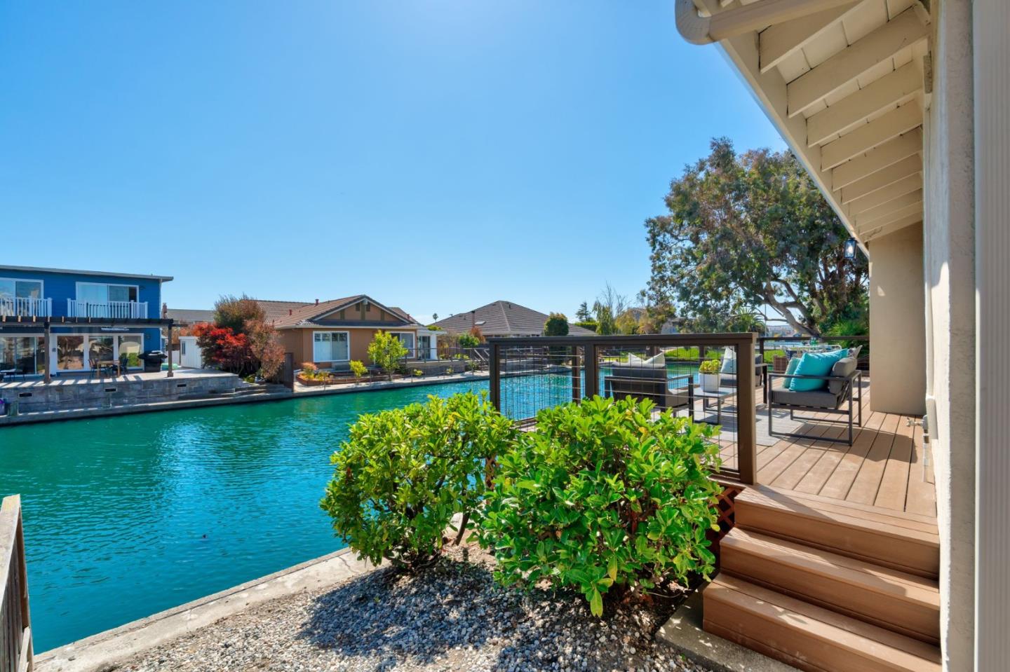 Detail Gallery Image 8 of 65 For 156 Flying Cloud Isle, Foster City,  CA 94404 - 3 Beds | 2 Baths