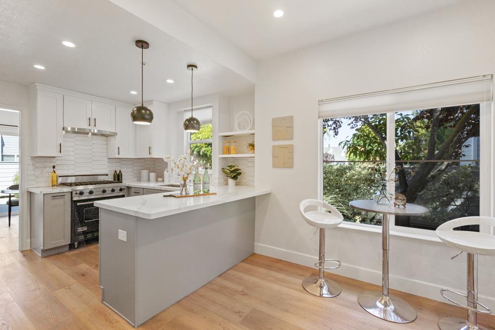 Detail Gallery Image 16 of 60 For 26 Binnacle Ln, Foster City,  CA 94404 - 2 Beds | 2/1 Baths