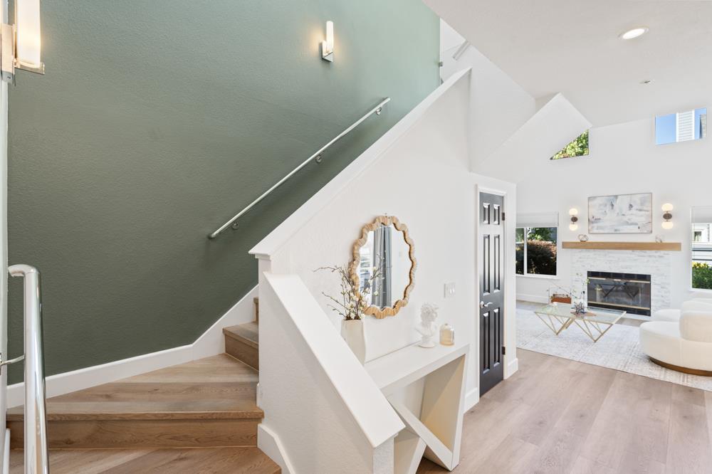 Detail Gallery Image 19 of 60 For 26 Binnacle Ln, Foster City,  CA 94404 - 2 Beds | 2/1 Baths