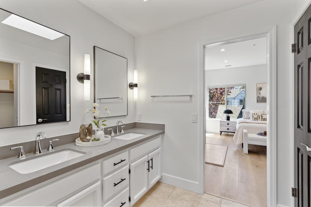 Detail Gallery Image 24 of 60 For 26 Binnacle Ln, Foster City,  CA 94404 - 2 Beds | 2/1 Baths