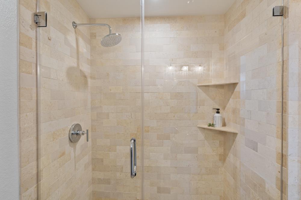 Detail Gallery Image 35 of 60 For 26 Binnacle Ln, Foster City,  CA 94404 - 2 Beds | 2/1 Baths
