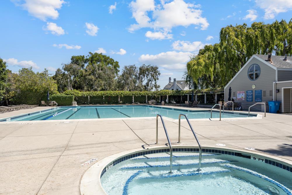 Detail Gallery Image 48 of 60 For 26 Binnacle Ln, Foster City,  CA 94404 - 2 Beds | 2/1 Baths