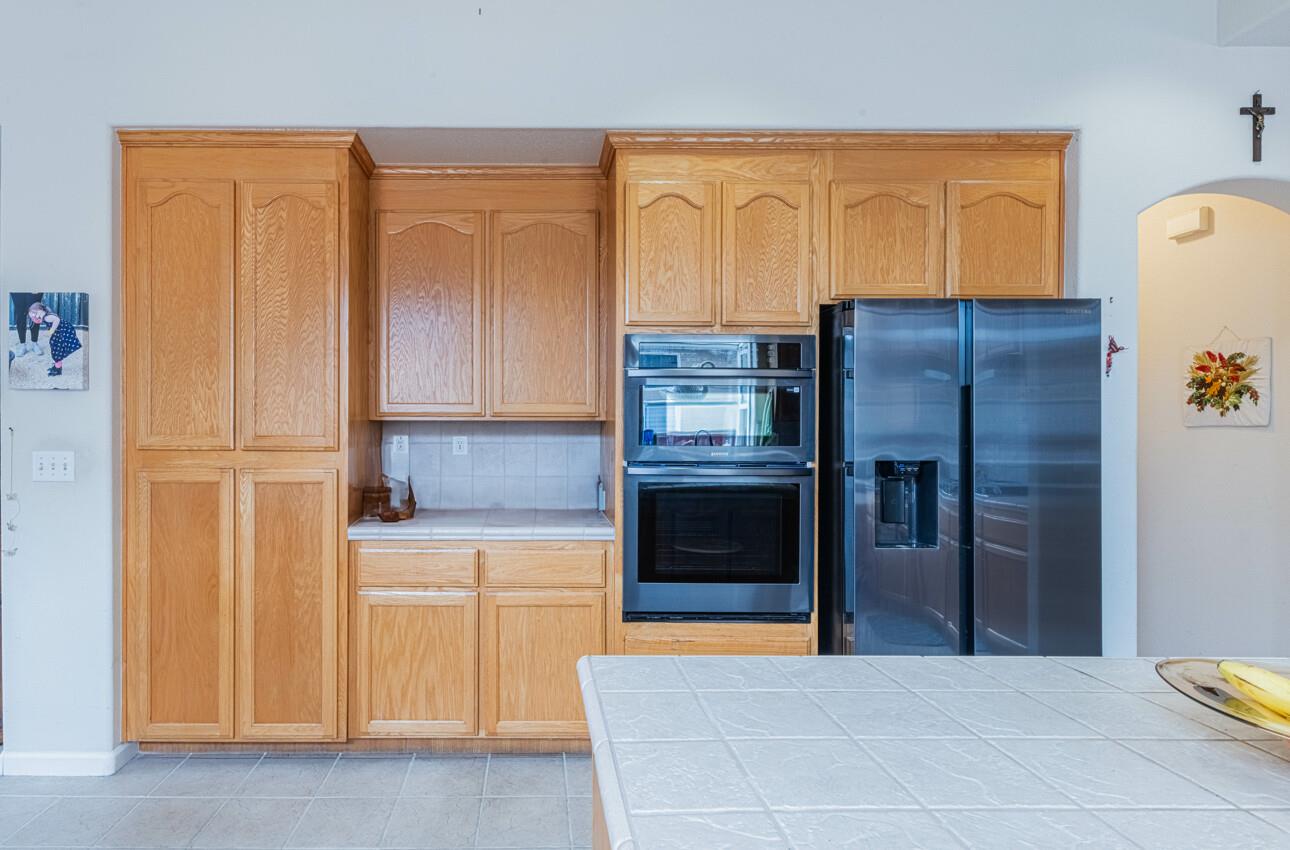 Detail Gallery Image 17 of 32 For 822 Castleton St, Salinas,  CA 93906 - 3 Beds | 2 Baths