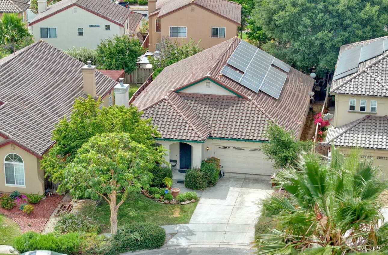 Detail Gallery Image 7 of 32 For 822 Castleton St, Salinas,  CA 93906 - 3 Beds | 2 Baths