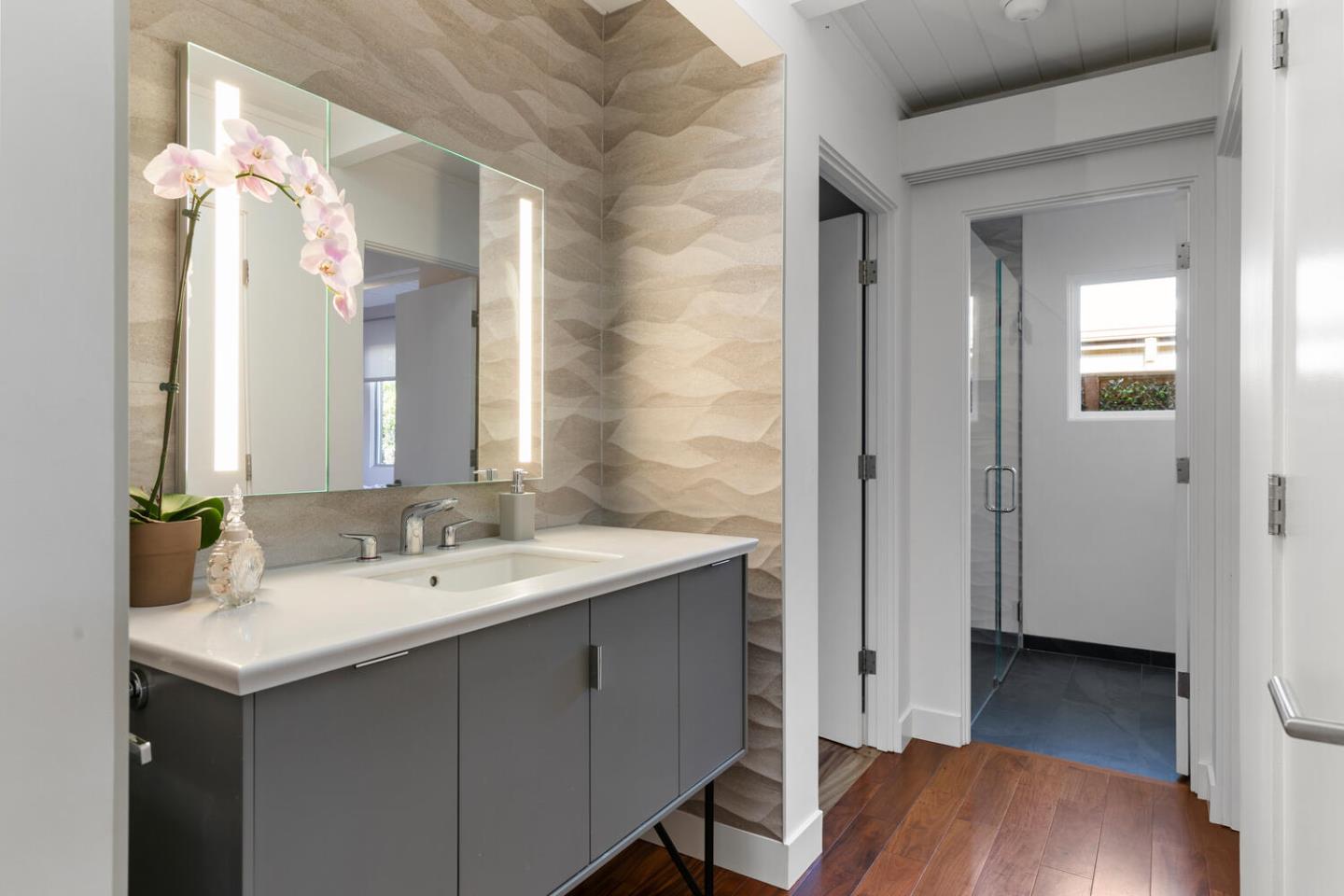 Detail Gallery Image 20 of 37 For 3036 Atwater Dr, Burlingame,  CA 94010 - 4 Beds | 2/1 Baths