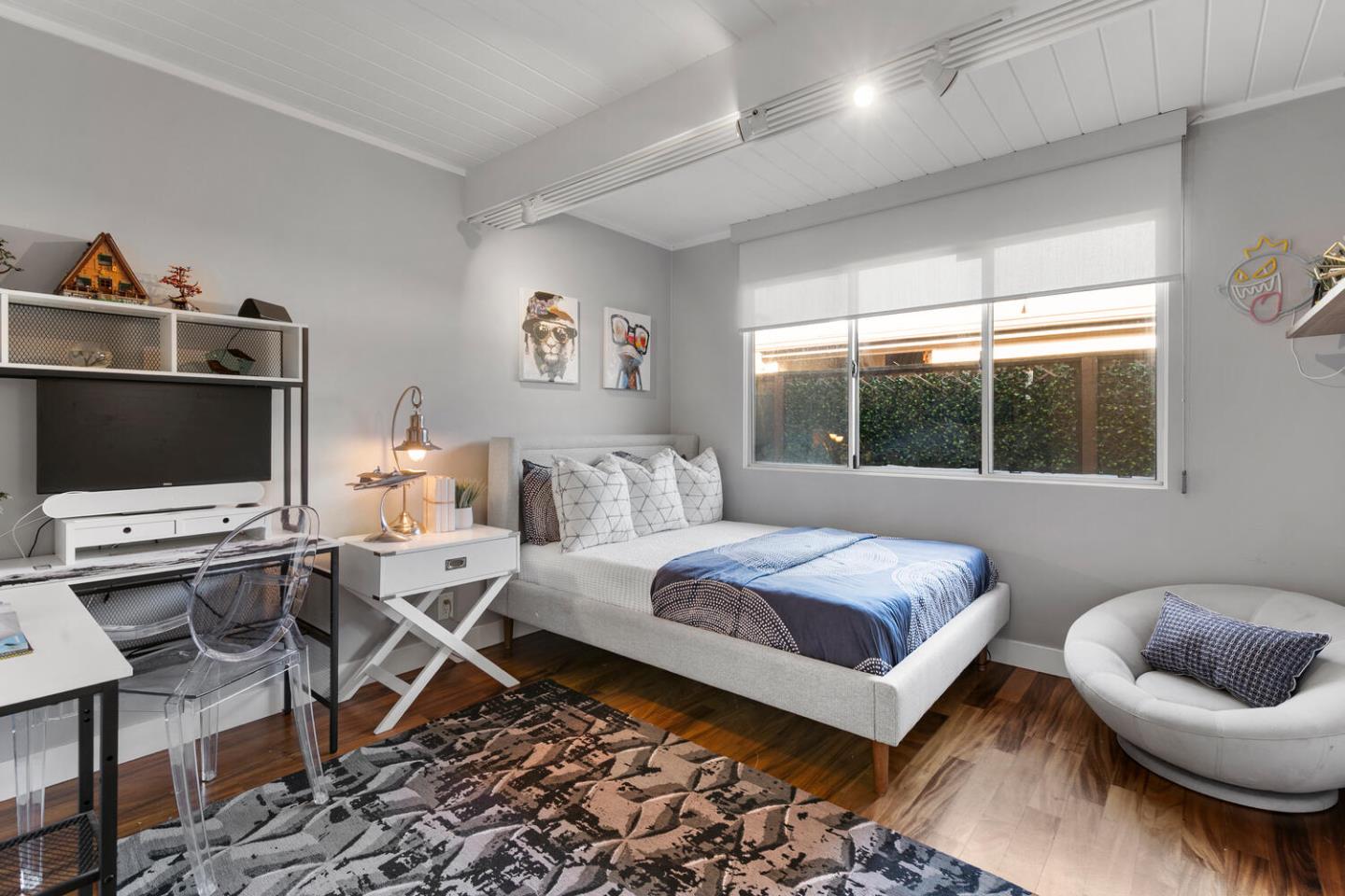 Detail Gallery Image 31 of 37 For 3036 Atwater Dr, Burlingame,  CA 94010 - 4 Beds | 2/1 Baths