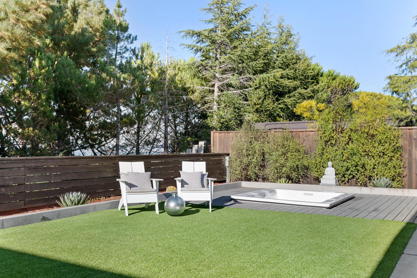 Detail Gallery Image 36 of 37 For 3036 Atwater Dr, Burlingame,  CA 94010 - 4 Beds | 2/1 Baths