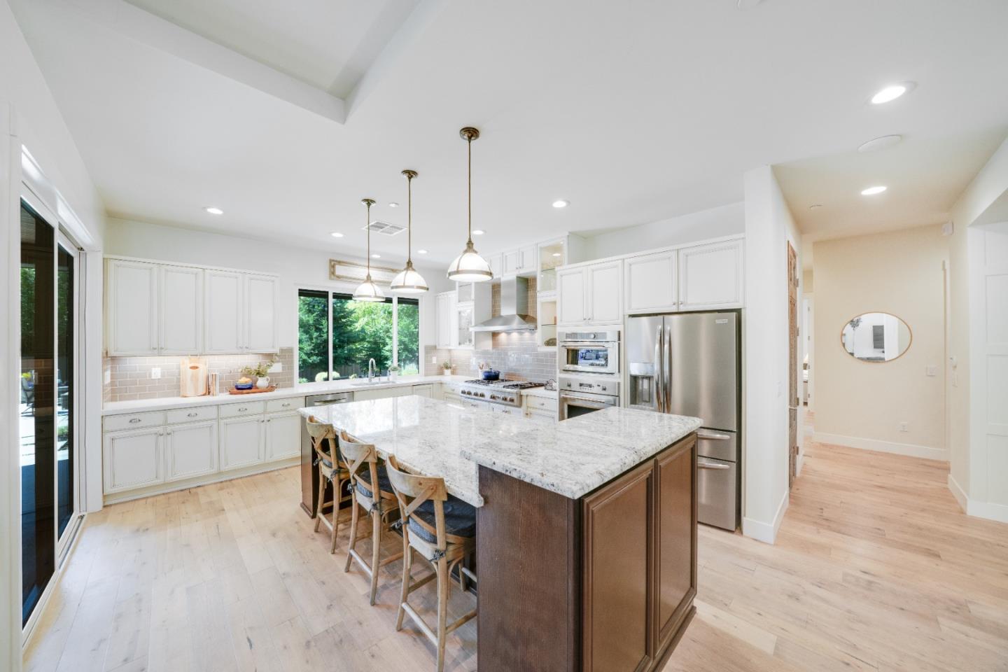 Detail Gallery Image 12 of 44 For 8300 Willowood Pl, Granite Bay,  CA 95746 - 4 Beds | 2/1 Baths
