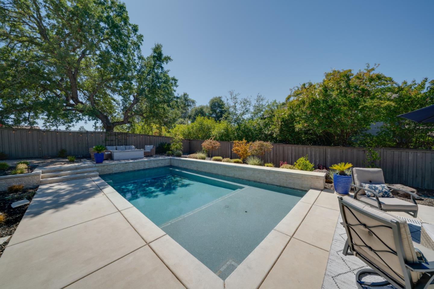 Detail Gallery Image 16 of 44 For 8300 Willowood Pl, Granite Bay,  CA 95746 - 4 Beds | 2/1 Baths