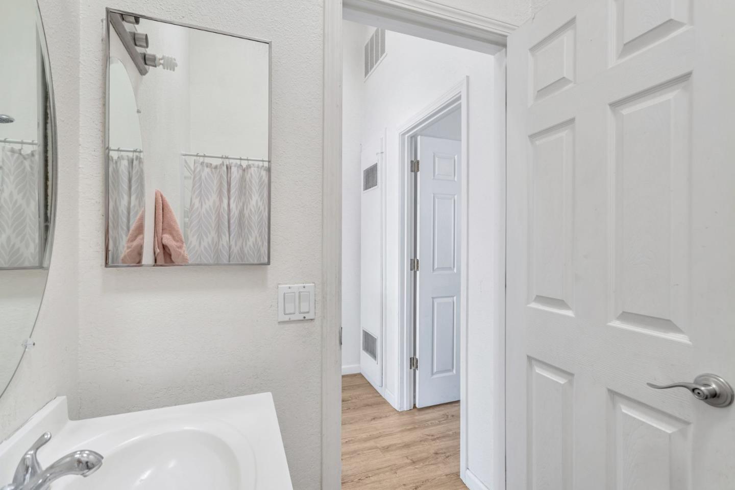 Detail Gallery Image 23 of 28 For 805 South St #17,  Hollister,  CA 95023 - 2 Beds | 1 Baths