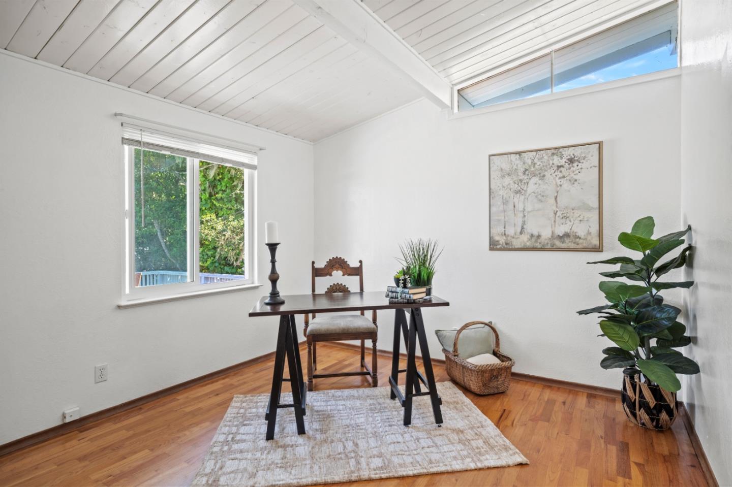 Detail Gallery Image 17 of 21 For 820 - 822 Cedar St, Pacific Grove,  CA 93950 - 4 Beds | 2 Baths