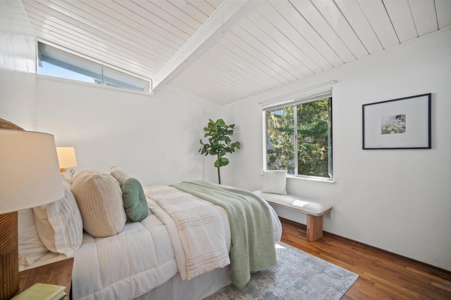 Detail Gallery Image 19 of 21 For 820 - 822 Cedar St, Pacific Grove,  CA 93950 - 4 Beds | 2 Baths